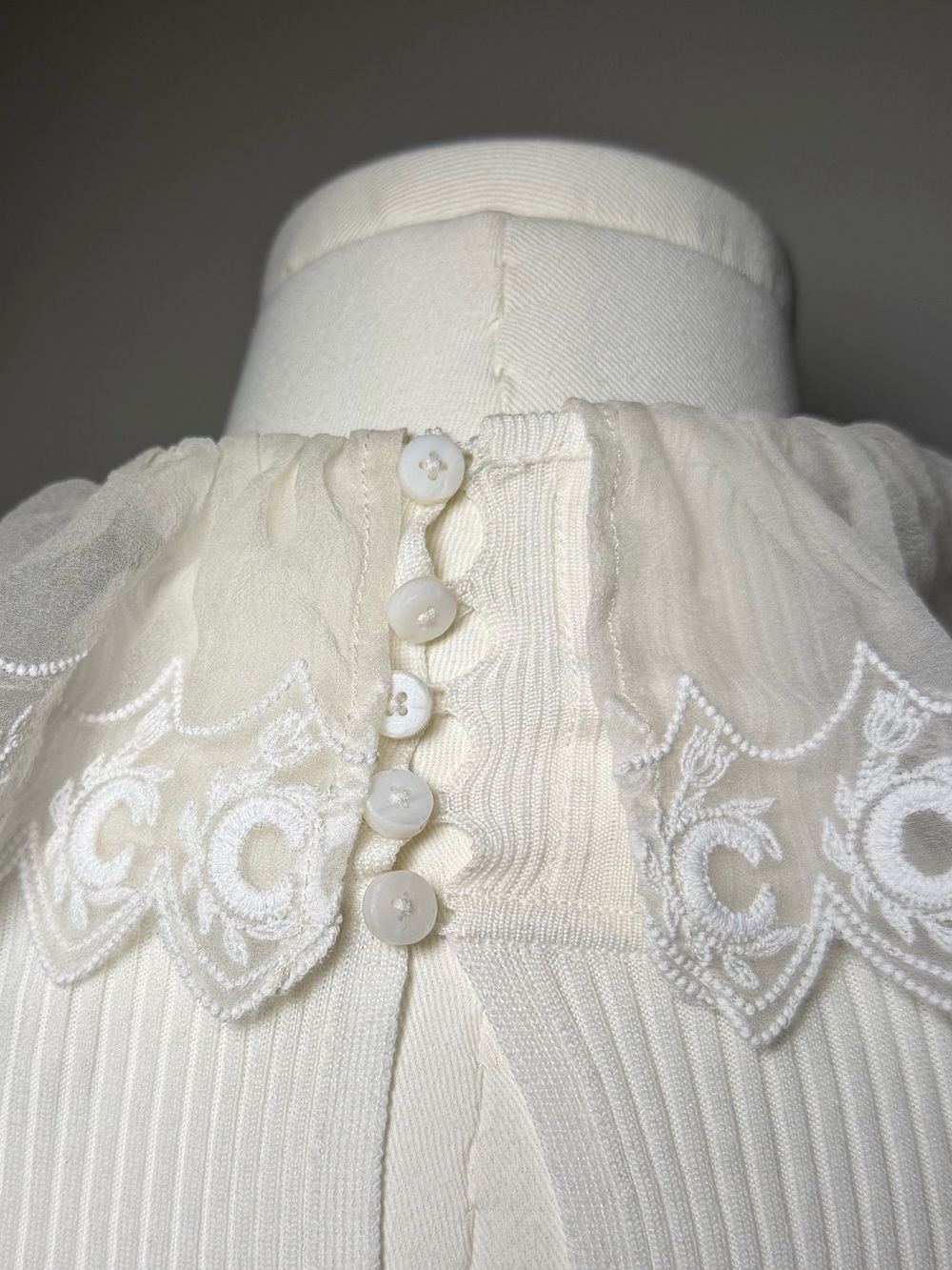 Chloe White Ribbed Short-Sleeve Top with Lace Ruffle Neck - Picture 3 of 6
